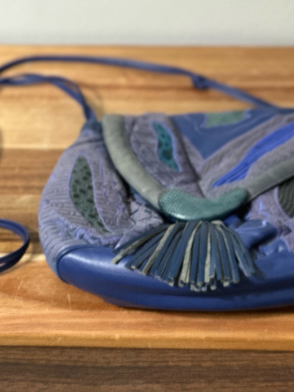 Vintage Sharif Leather Crossbody Shoulder Bag Blue Patchwork Boho 80s- Early 90s - Picture 7 of 9